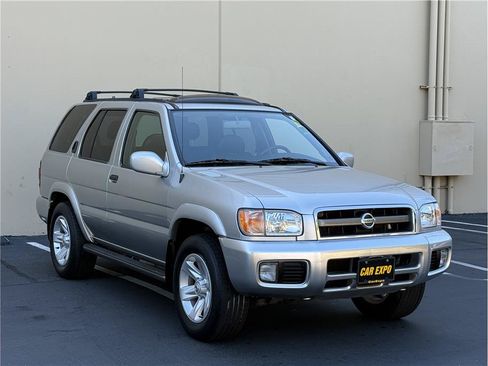 Used 2002 Nissan Pathfinder 4WD w/ (LTH) Leather Pkg image 3