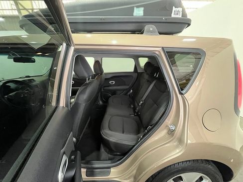 Used 2015 Kia Soul + w/ Eco Package FWD image 18