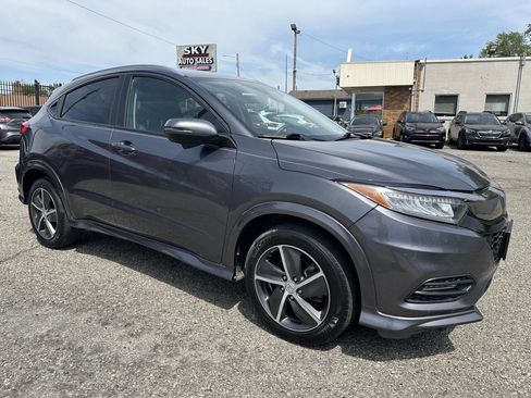 Used 2020 Honda HR-V Touring image 1