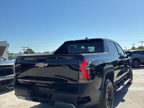 Used 2026 Chevrolet Silverado EV LT image 2