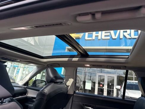 Used 2024 Toyota Grand Highlander AWD image 21
