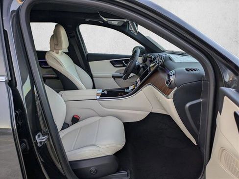 Used 2026 Mercedes-Benz GLC 300 image 20
