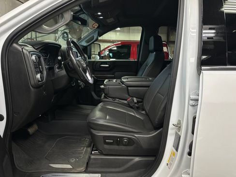 Used 2020 GMC Sierra 2500 SLT w/ X31 Off-Road Package AWD/4WD image 14