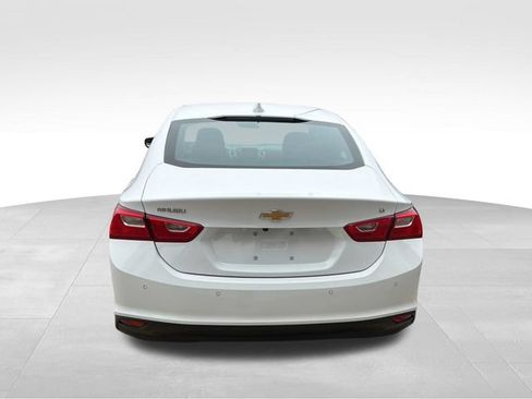 Used 2024 Chevrolet Malibu LT FWD image 7