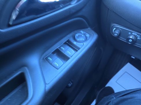 Certified 2023 Chevrolet Equinox LT image 13