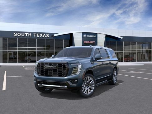 New 2026 GMC Yukon XL Denali Ultimate AWD/4WD image 8