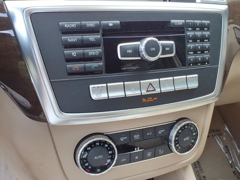 Used 2014 Mercedes-Benz ML 350 4MATIC image 12