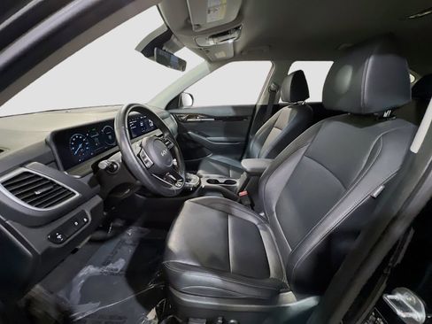 Used 2024 Kia Seltos EX image 15