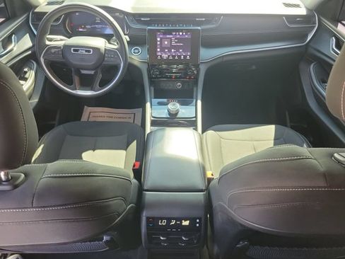 Used 2023 Jeep Grand Cherokee L Laredo RWD image 14