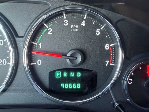 Used 2012 Jeep Liberty Sport image 20