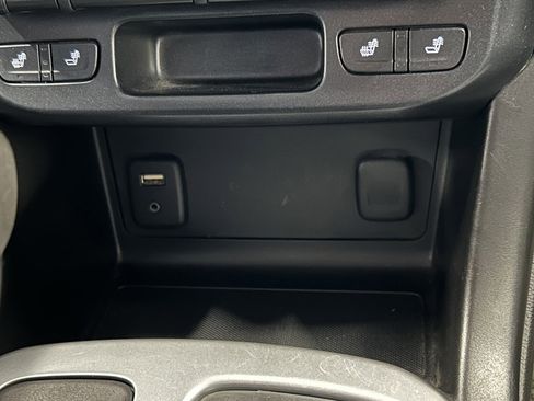 Used 2017 Chevrolet Colorado LT w/ Luxury Package, Chrome image 34