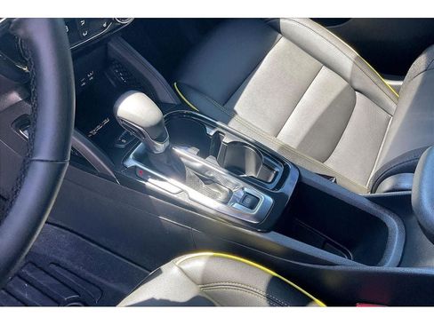 Used 2025 Chevrolet TrailBlazer ACTIV w/ Convenience Package AWD/4WD image 19