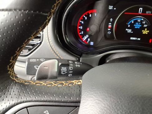 Used 2025 Dodge Durango R/T image 18