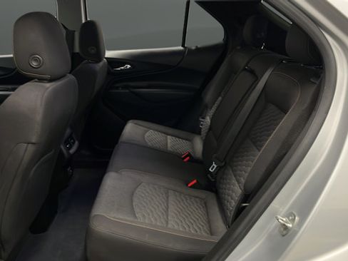 Used 2020 Chevrolet Equinox LT w/ LPO, Floor Liner Package FWD image 22