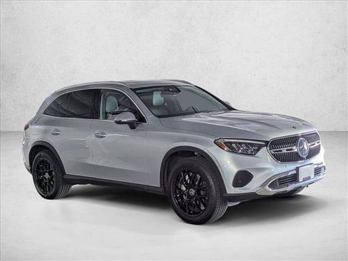 Certified 2025 Mercedes-Benz GLC 350e 4MATIC image 6