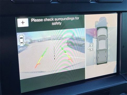 Used 2019 Ford F150 Platinum w/ Equipment Group 701A Luxury image 16