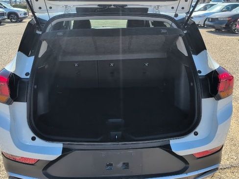 Used 2023 Buick Encore GX Preferred w/ Cold Weather Comfort Package image 20