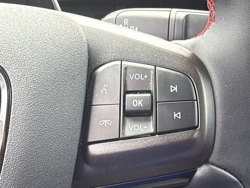 Used 2025 Ford Mustang Mach-E Premium w/ Sport Appearance Package AWD/4WD image 18