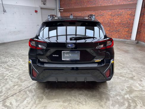 Used 2025 Subaru Crosstrek 2.5i Sport w/ Crosstrek Mirror Package AWD/4WD image 4