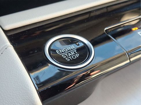 New 2026 Lincoln Navigator L Reserve image 20