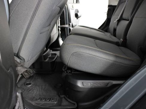Used 2025 Jeep Wrangler Unlimited Sport S 4xe AWD/4WD image 16