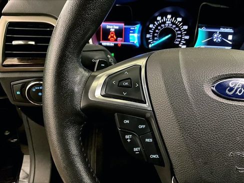 Used 2016 Ford Fusion SE w/ Equipment Group 202A AWD/4WD image 18