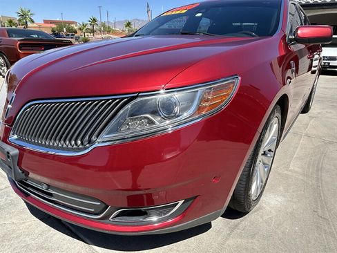 Used 2014 Lincoln MKS w/ Equipment Group 101A FWD image 10