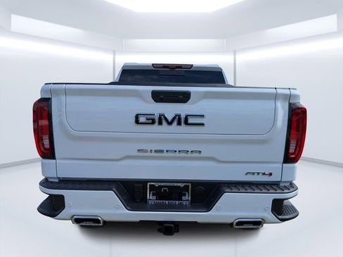 New 2026 GMC Sierra 1500 AT4 w/ AT4 Premium Package AWD/4WD image 4