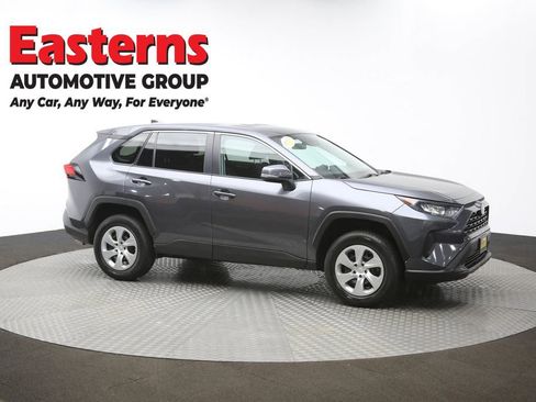 Used 2022 Toyota RAV4 LE image 47