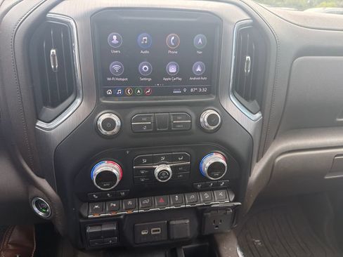 Used 2019 GMC Sierra 1500 Denali w/ Denali Ultimate Package AWD/4WD image 20