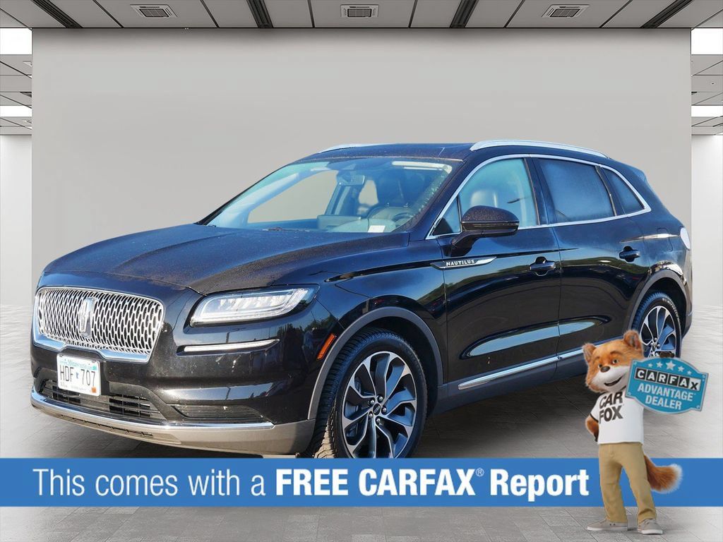 Used 2021 Lincoln Nautilus Reserve w/ Class II Trailer Tow Package AWD/4WD image 2
