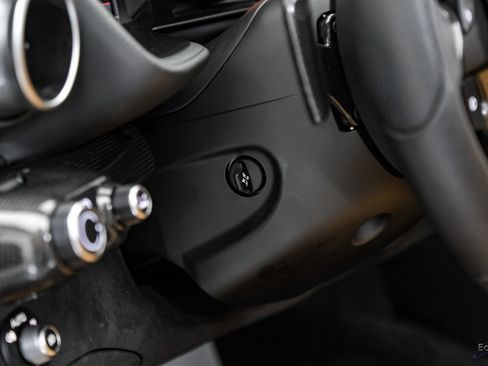 Used 2022 Ferrari 812 GTS RWD image 57