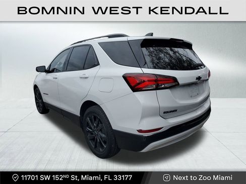 Used 2023 Chevrolet Equinox RS image 4