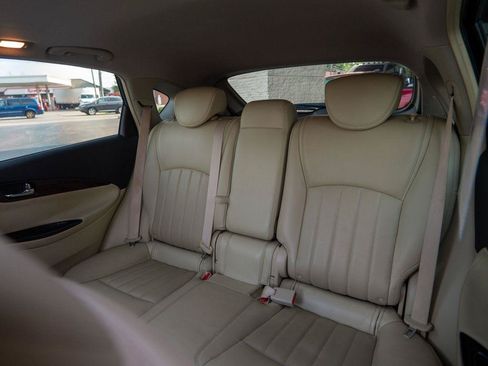 Used 2017 INFINITI QX50 2WD w/ Premium Plus Package image 29