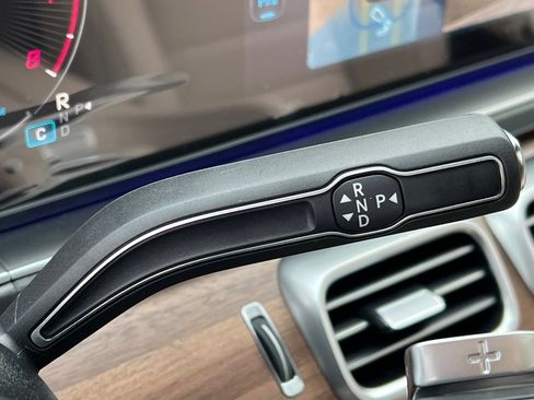 New 2026 Mercedes-Benz GLS 580 4MATIC image 17