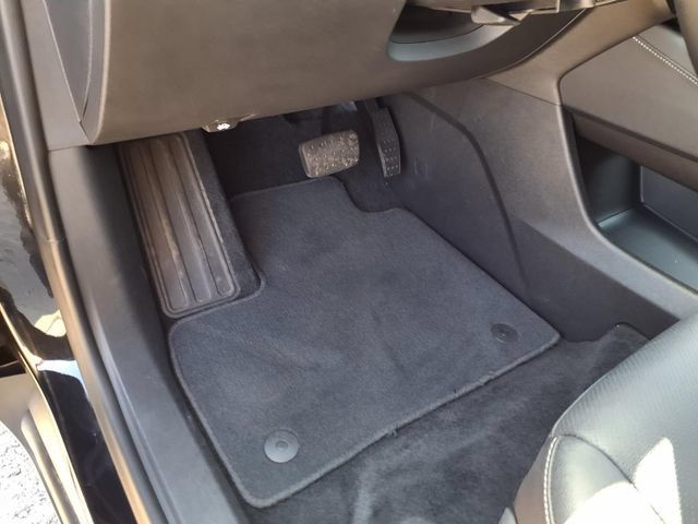 Used 2025 Chevrolet Traverse LT AWD/4WD image 64
