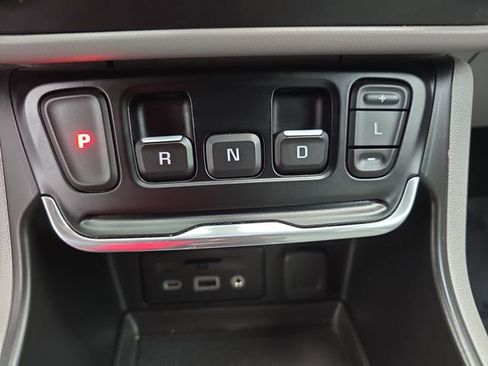 Used 2021 GMC Terrain SLT FWD image 43