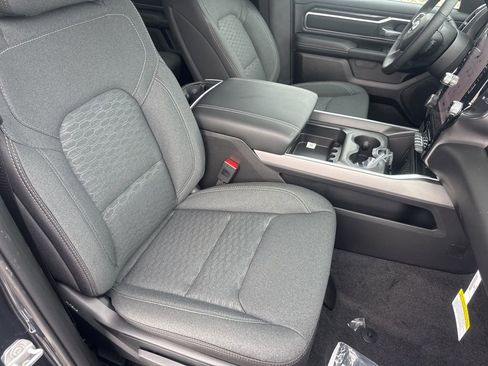 New 2026 RAM 1500 4x4 Crew Cab image 49