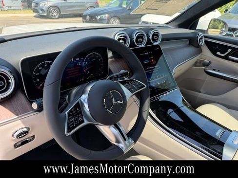 New 2026 Mercedes-Benz GLC 300 4MATIC image 16