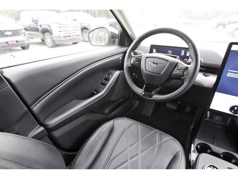 Used 2023 Ford Mustang Mach-E Select RWD image 11
