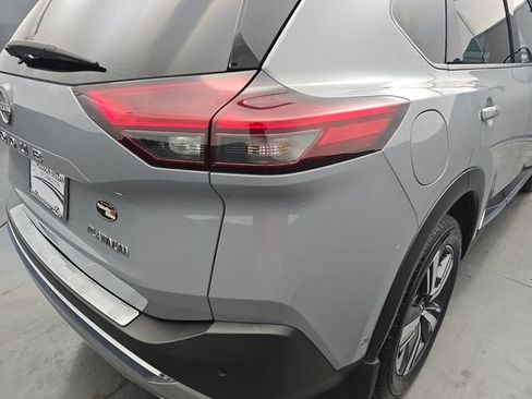 Used 2023 Nissan Rogue Platinum w/ Platinum Premium Package FWD image 19