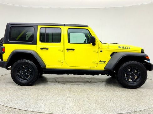 Used 2023 Jeep Wrangler Unlimited w/ Cold Weather Group image 4