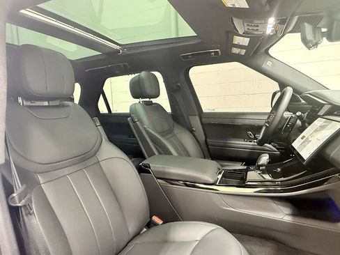 Used 2025 Land Rover Range Rover Sport Autobiography AWD/4WD image 51