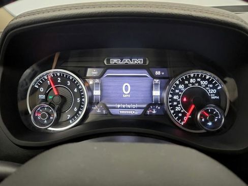 Used 2022 RAM 2500 Laramie AWD/4WD image 33