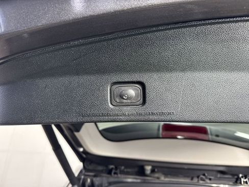 Used 2018 Ford Explorer Platinum AWD/4WD image 34