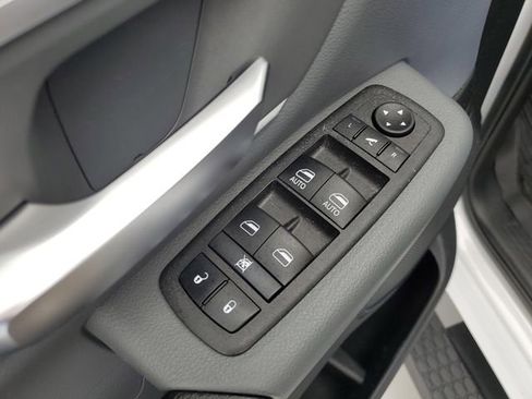 Used 2023 RAM 1500 Big Horn RWD image 21