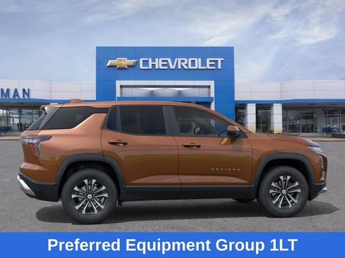 New 2027 Chevrolet Equinox LT w/ Convenience Package II FWD image 6