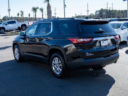 Used 2019 Chevrolet Traverse LT image 5
