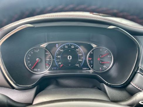 Used 2021 Chevrolet Blazer RS w/ Enhanced Convenience Package image 12