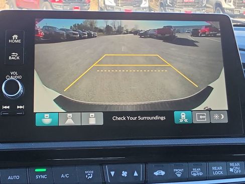 Used 2025 Honda Odyssey Touring image 22